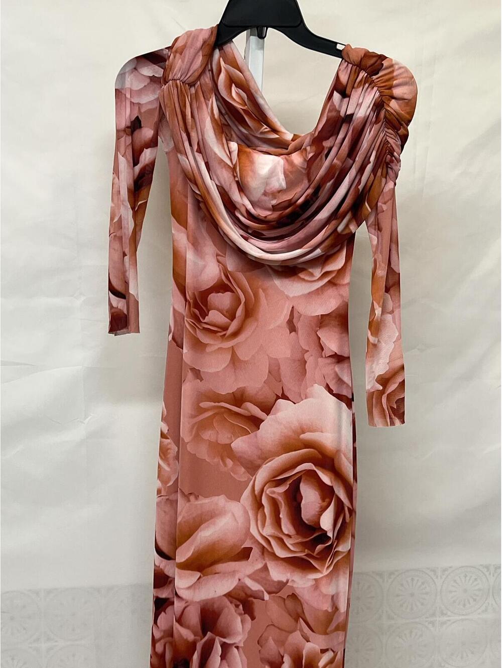 AFRM Thelma Dress in Peach Roses - Picture 2 of 9